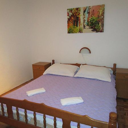 Vuk Apartman Senj  Pokoj fotografie